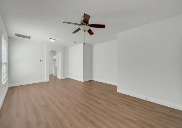 Photo 4 of Single family home for sale at 9810 Walnut Hill Dr, Providence Village, TX 76227 | MLS# 21356937 | Listing updated on 2026-08-19