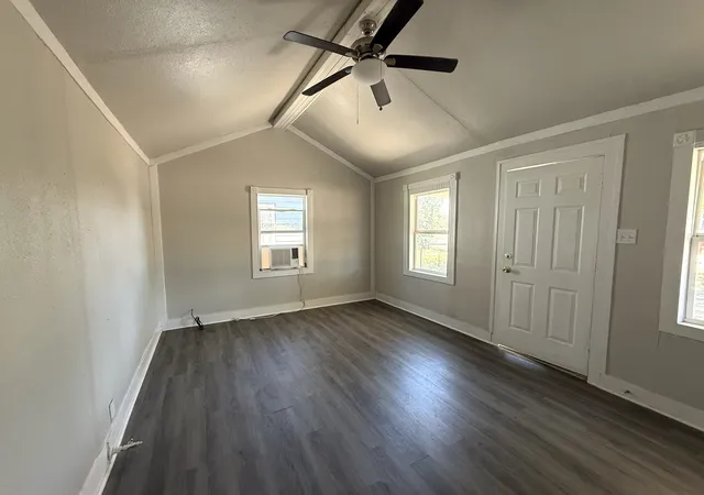 Photo 2 of Single family home for sale at 1526 Sewell St, Abilene, TX 79605 | MLS# 21346450 | Listing updated on 2026-08-19