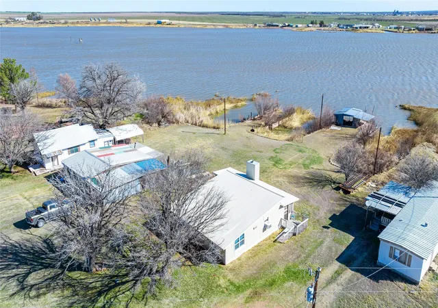 Photo 4 of Single family home for sale at 1375 Vedas Camp Rd, Haskell, TX 79521 | MLS# 21363461 | Listing updated on 2026-08-19