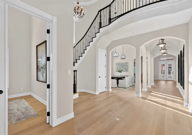 Photo 2 of Mansion for sale at 947 Running, Frisco, TX 75036 | MLS# 21360650 | Listing updated on 2026-09-02