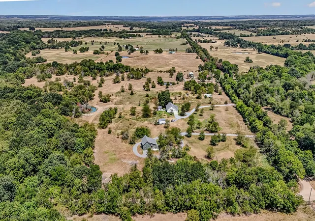Photo 3 of Single family home for sale at 1530 County Road 3925, Wolfe City, TX 75496 | MLS# 21360924 | Listing updated on 2026-09-21
