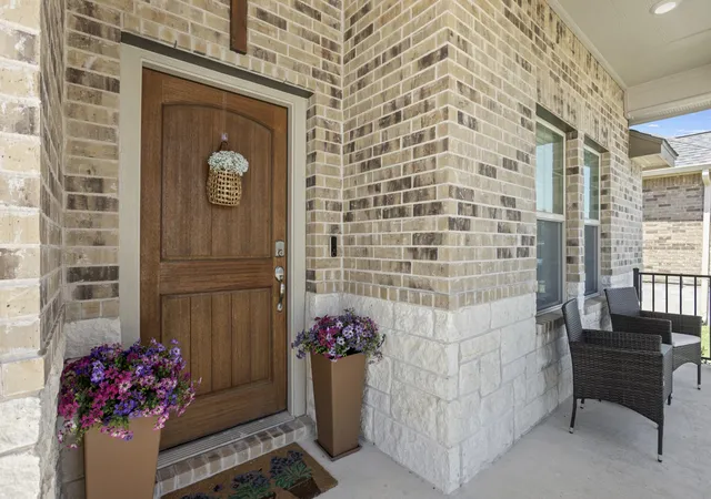 Photo 3 of Single family home for sale at 5724 St Charles Dr, Belton, TX 76513 | MLS# 21361136 | Listing updated on 2026-08-19