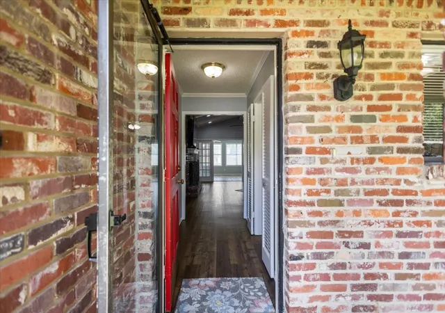 Photo 3 of Single family home for sale at 1100 Foxglove Ln, Tyler, TX 75703 | MLS# 21363563 | Listing updated on 2026-09-28