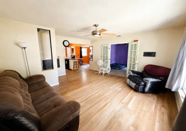 Photo 3 of Single family home for sale at 7437 Llano Ave, Fort Worth, TX 76116 | MLS# 21360000 | Listing updated on 2026-08-29