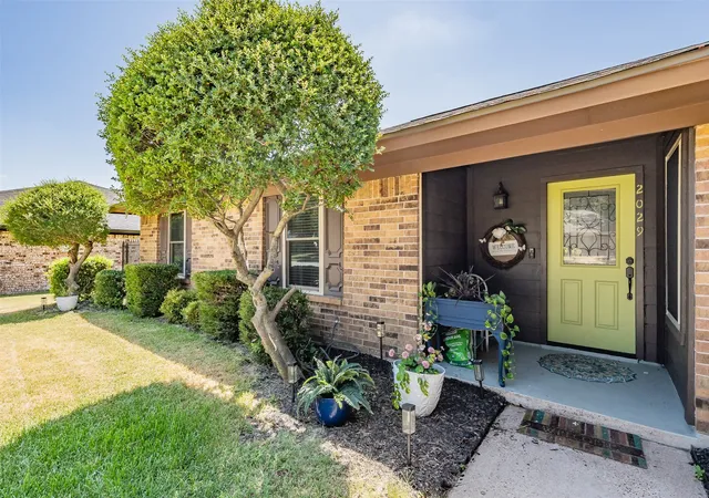 Photo 2 of Single family home for sale at 2029 Normandy Dr, Hurst, TX 76054 | MLS# 21363614 | Listing updated on 2026-08-19
