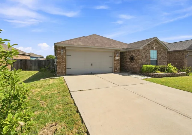 Photo 1 of Single family home for sale at 157 Presidents Wy, Venus, TX 76084 | MLS# 21362563 | Listing updated on 2026-10-07