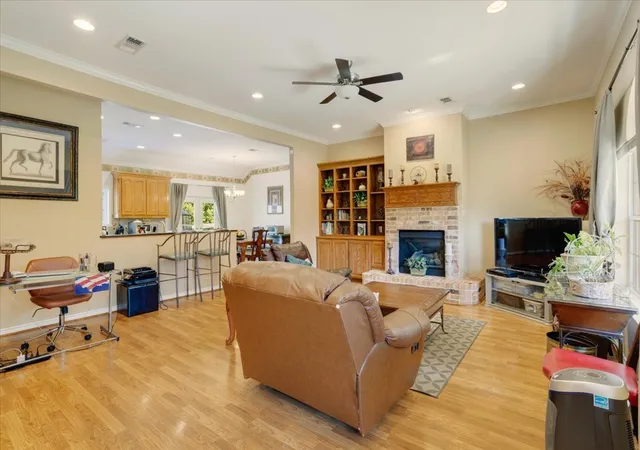 Photo 3 of Single family home for sale at 1091 Cedar Hills Dr, Denison, TX 75021 | MLS# 21337931 | Listing updated on 2026-08-28