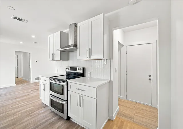 Photo 3 of Single family home for sale at 3243 Mayhew Dr, Dallas, TX 75228 | MLS# 21363661 | Listing updated on 2026-08-25