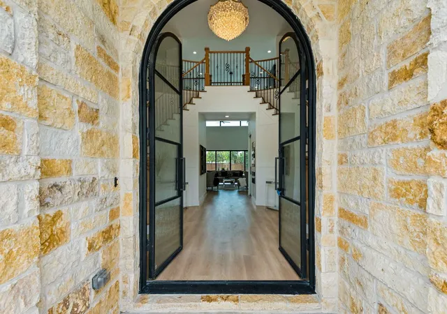 Photo 3 of Single family home for sale at 6606 Curtis Rd, Colleyville, TX 76034 | MLS# 21363651 | Listing updated on 2026-10-07