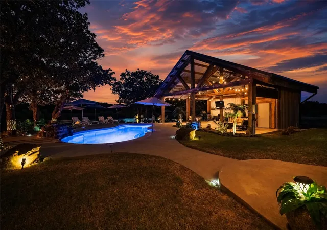 Photo 1 of Single family home for sale at 400 Pumphrey Dr, Loving, TX 76460 | MLS# 21359633 | Listing updated on 2026-08-20