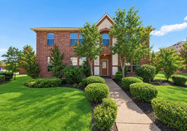 Photo 1 of Single family home for sale at 201 Welch Dr, Royse City, TX 75189 | MLS# 21363303 | Listing updated on 2026-09-24