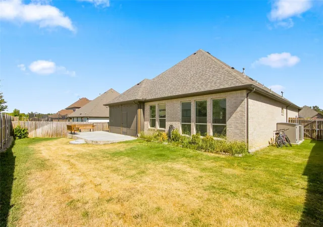 Photo 31 of Single family home for sale at 713 Chaparral Rd, Sanger, TX 76266 | MLS# 21363708 | Listing updated on 2026-10-06