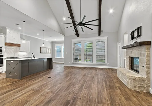 Photo 4 of Single family home for sale at 713 Chaparral Rd, Sanger, TX 76266 | MLS# 21363708 | Listing updated on 2026-10-06