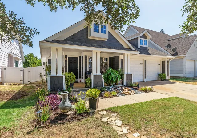Photo 2 of Single family home for sale at 10316 Nantucket Dr, Providence Village, TX 76227 | MLS# 21337096 | Listing updated on 2026-08-22