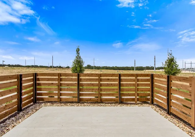 Photo 3 of Sale Pending at 4626 White Buffalo Trail, Little Elm, TX 75068 | MLS# 21363717 | Listing updated on 2026-08-31