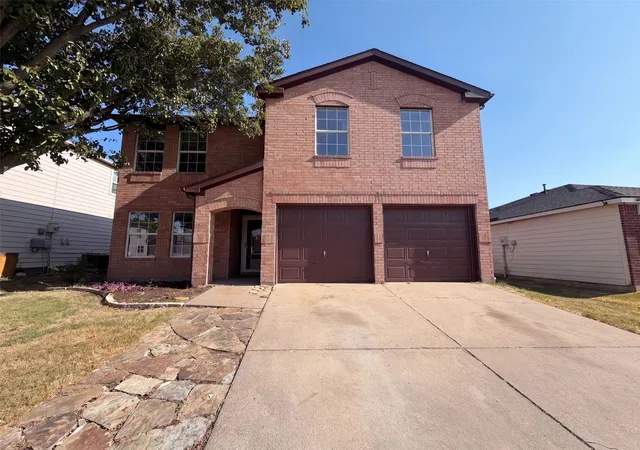 Photo 1 of Single family home for sale at 4325 Falcon Dr, Sherman, TX 75092 | MLS# 21363775 | Listing updated on 2026-08-24