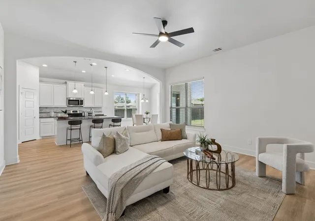 Photo 3 of Single family home for sale at 461 Kerens St, Nevada, TX 75173 | MLS# 21358052 | Listing updated on 2026-09-03