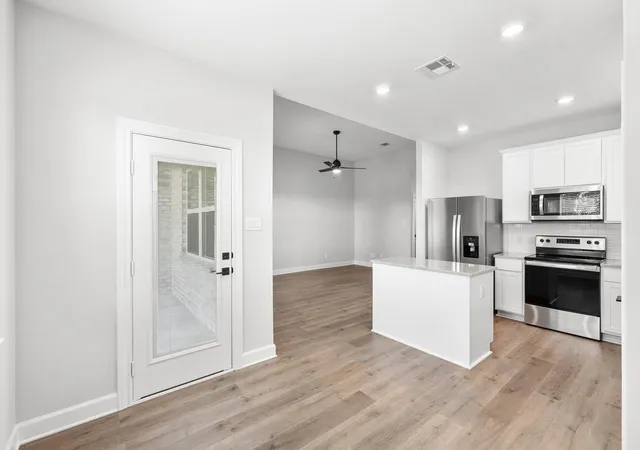 Photo 3 of Single family home for sale at 1021 Holly Dr, Hutchins, TX 75141 | MLS# 21363970 | Listing updated on 2026-08-19