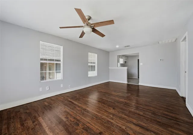 Photo 4 of Single family home for sale at 215 W Walker St, Denison, TX 75020 | MLS# 21363972 | Listing updated on 2026-09-23