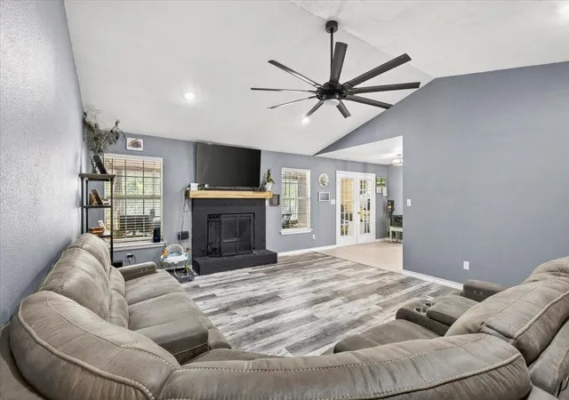 Photo 3 of Single family home for sale at 530 Vz County Road 2915, Eustace, TX 75124 | MLS# 21364036 | Listing updated on 2026-09-03