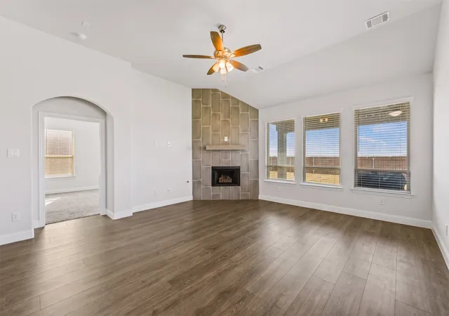 Photo 3 of Multi family home for sale at 441 Green Terrace Ct, Midlothian, TX 76065 | MLS# 21362242 | Listing updated on 2026-08-26