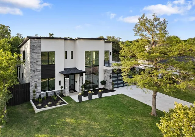 Photo 1 of Single family home for sale at 14015 Rawhide Pkwy, Dallas, TX 75234 | MLS# 21364047 | Listing updated on 2026-08-23