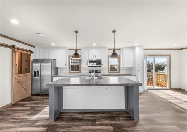 Photo 3 of Manufactured home for sale at 152 Private Rd 3647, Springtown, TX 76082 | MLS# 21364057 | Listing updated on 2026-09-19