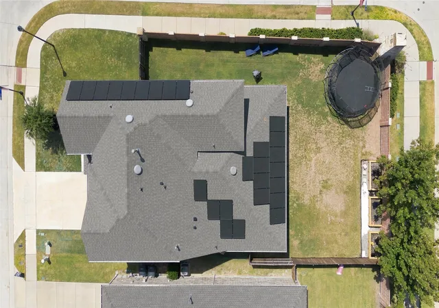 Photo 2 of Single family home for sale at 703 Liner Ln, Rockwall, TX 75087 | MLS# 21363425 | Listing updated on 2026-08-22