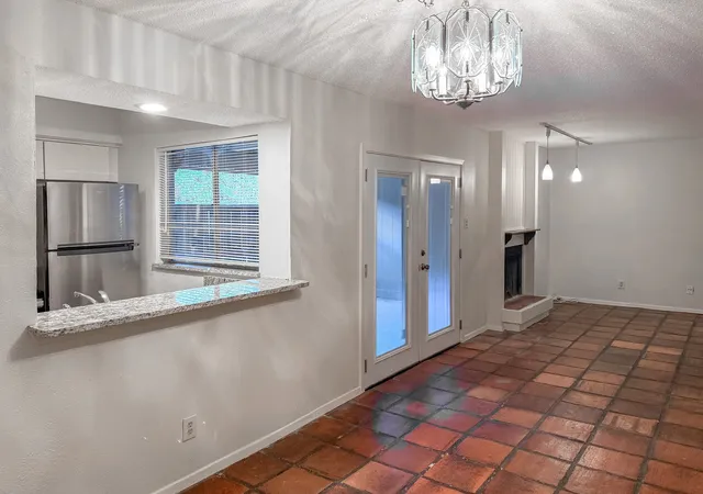 Photo 1 of Single family home for sale at 5138 Amesbury Dr #110, Dallas, TX 75206 | MLS# 21357250 | Listing updated on 2026-08-19