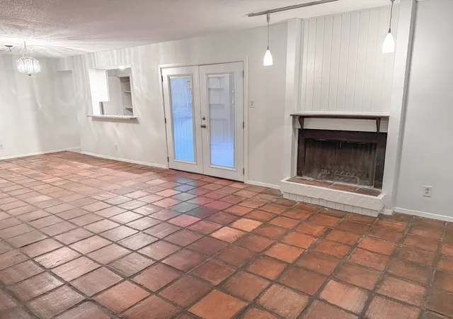 Photo 2 of Single family home for sale at 5138 Amesbury Dr #110, Dallas, TX 75206 | MLS# 21357250 | Listing updated on 2026-08-19
