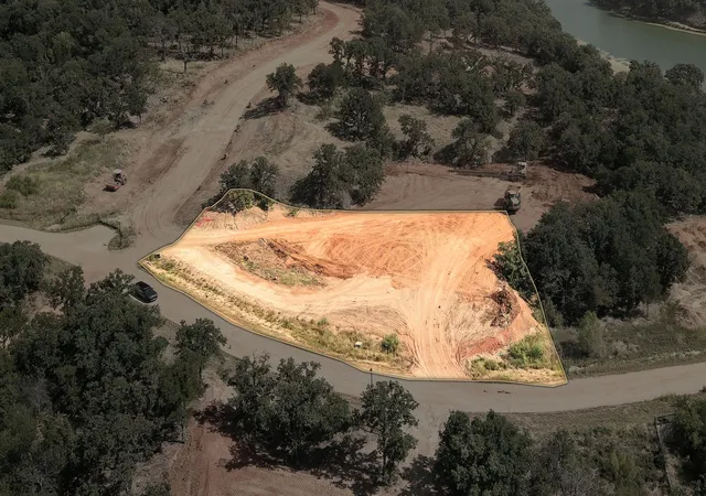 Land for sale at Lot 21 Oak Bluff Dr, Corinth, TX 76210 | MLS# 21338983