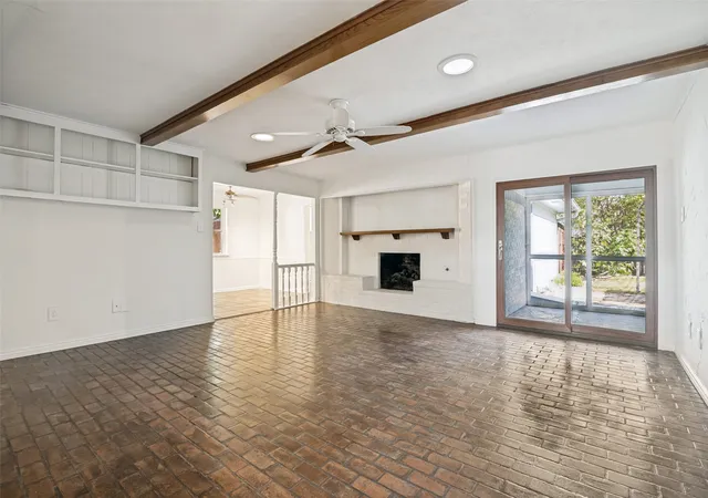 Photo 4 of Single family home for sale at 916 Loganwood Ave, Richardson, TX 75080 | MLS# 21364132 | Listing updated on 2026-08-30