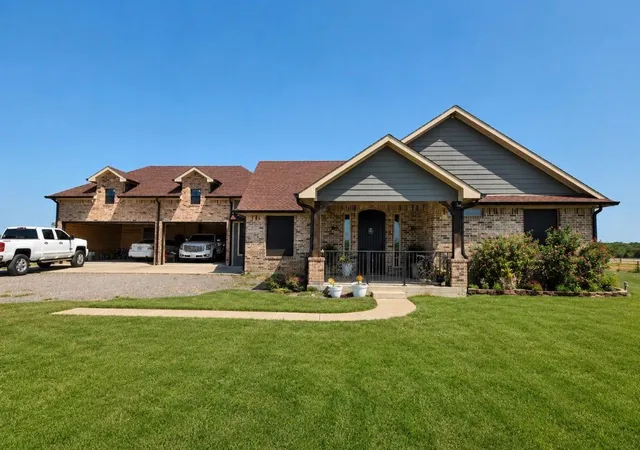 Photo 2 of Single family home for sale at 21424 S State Hwy 78, Leonard, TX 75452 | MLS# 21364175 | Listing updated on 2026-08-21