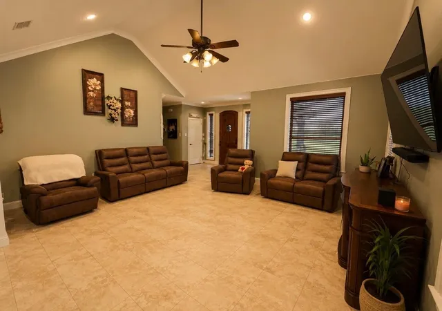 Photo 4 of Single family home for sale at 21424 S State Hwy 78, Leonard, TX 75452 | MLS# 21364175 | Listing updated on 2026-08-21