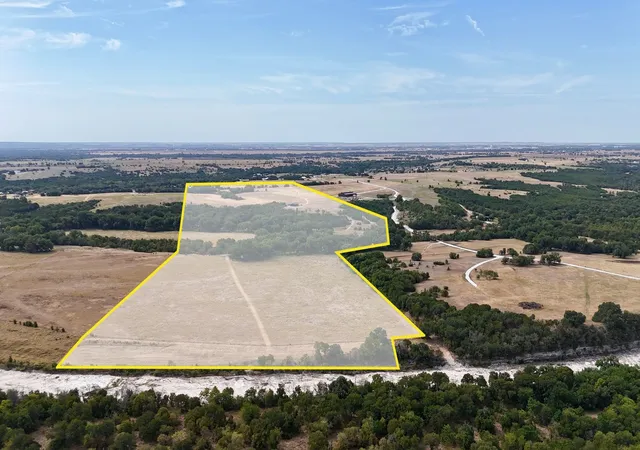 Photo 2 of Land for sale at 5066 New Windsor Parkway, Mc Gregor, TX 76657 | MLS# 21363127 | Listing updated on 2026-08-20