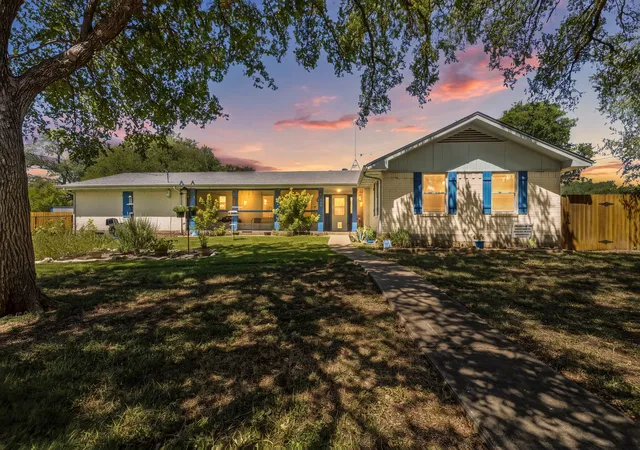 Photo 3 of Single family home for sale at 360 County Road 1768, Clifton, TX 76634 | MLS# 21363366 | Listing updated on 2026-09-28