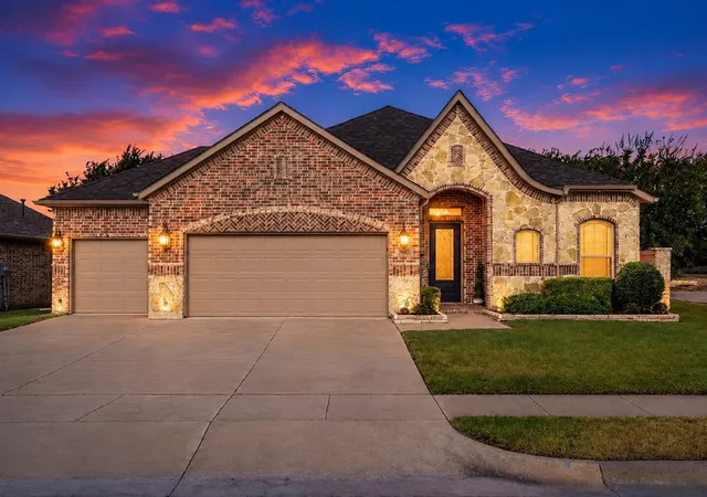 Photo 3 of Single family home for sale at 2602 Thayne Dr, Anna, TX 75409 | MLS# 21363133 | Listing updated on 2026-10-01