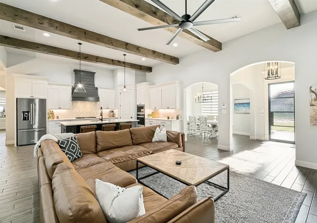 Photo 4 of Single family home for sale at 12000 Bella Vino Dr, Fort Worth, TX 76126 | MLS# 21357403 | Listing updated on 2026-08-29