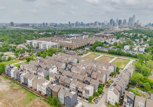Photo 35 of Single family home for sale at 1410 Elevado Dr, Dallas, TX 75212 | MLS# 21364304 | Listing updated on 2026-08-29