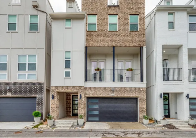 Photo 3 of Single family home for sale at 1410 Elevado Dr, Dallas, TX 75212 | MLS# 21364304 | Listing updated on 2026-08-29