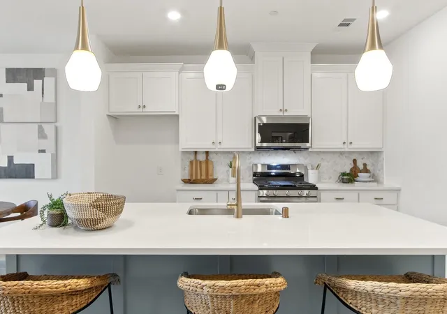 Photo 4 of Townhouse for sale at 1404 Azalea Dr, Melissa, TX 75454 | MLS# 21364339 | Listing updated on 2026-10-07
