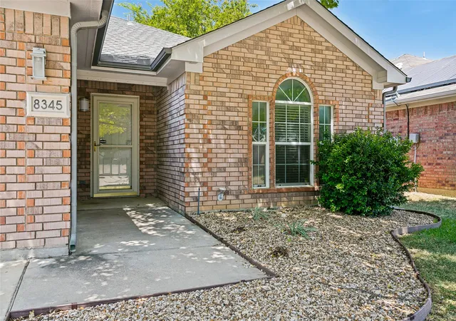 Photo 2 of Sale Pending at 8345 Riversprings Dr, Hurst, TX 76053 | MLS# 21363700 | Listing updated on 2026-08-29