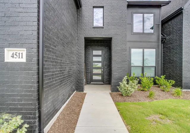 Photo 3 of Single family home for sale at 4511 Matador Ranch Ct, Waxahachie, TX 75165 | MLS# 21363914 | Listing updated on 2026-08-20