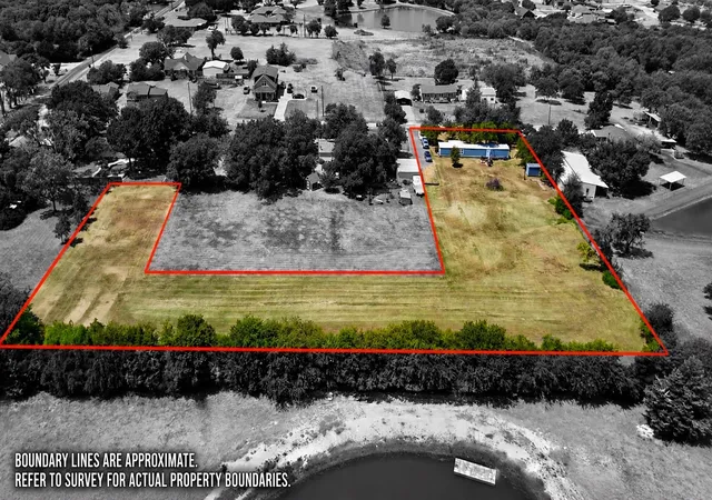 Photo 3 of Land for sale at 610 N 9Th St, Gunter, TX 75058 | MLS# 21363585 | Listing updated on 2026-09-21