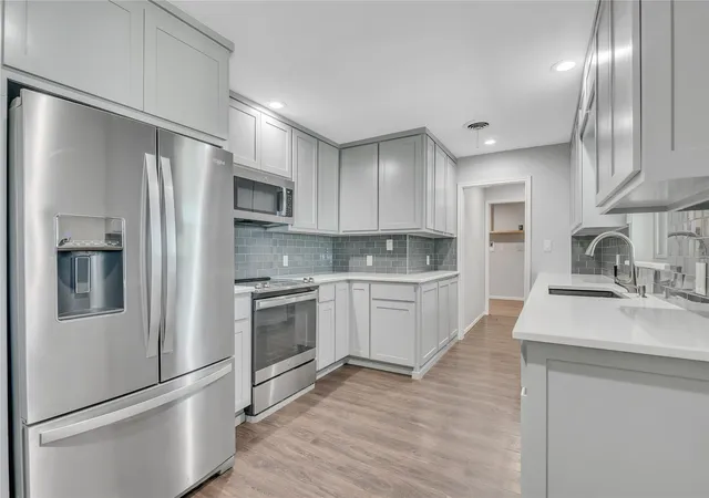 Photo 3 of Single family home for sale at 3007 County Road 805B, Cleburne, TX 76031 | MLS# 21364433 | Listing updated on 2026-08-20