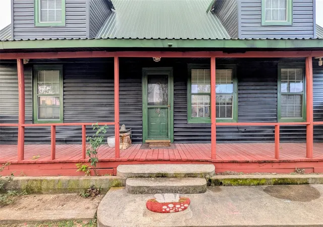 Photo 2 of Single family home for sale at 119 County Road 1812, Clifton, TX 76634 | MLS# 21364209 | Listing updated on 2026-08-22