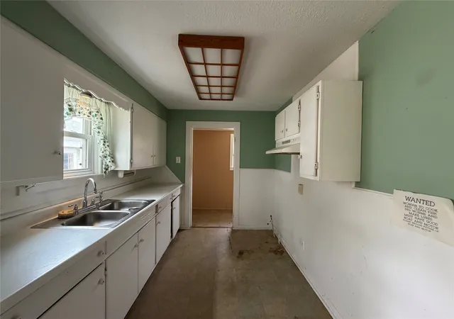 Photo 3 of Single family home for sale at 303 E 5Th St, Prosper, TX 75078 | MLS# 21361152 | Listing updated on 2026-09-23