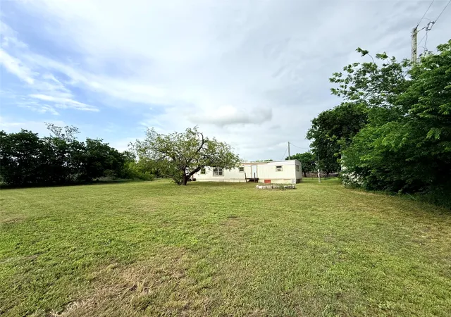 Photo 3 of Manufactured home for sale at 4361 Miller Rd, Midlothian, TX 76065 | MLS# 21350303 | Listing updated on 2026-08-20