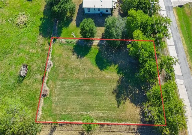 Photo 2 of Land for sale at Tbd W Park Row Blvd, Corsicana, TX 75110 | MLS# 21364434 | Listing updated on 2026-08-20