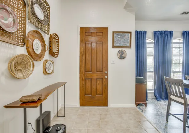 Photo 3 of Single family home for sale at 7023 Beacon Dr, Grand Prairie, TX 75054 | MLS# 21335127 | Listing updated on 2026-08-20